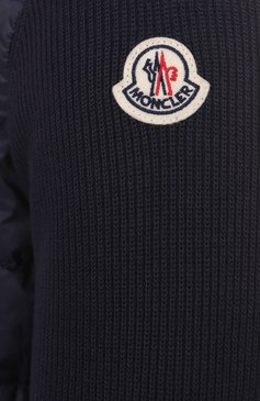 Мужской комбинированный кардиган MONCLER темно-синего цвета, арт. 9B00005/M1367 | Фото 6 (Рукава: Длинные; Длина (для топов): Стандартные; Материал внешний: Хлопок; Стили: Кэжуэл; Мужское Кросс-КТ: Кардиган-одежда; Застежка: Молния; Материал утеплителя: Пух и перо)