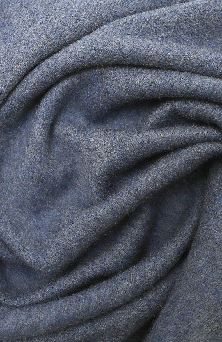 Мужской кашемировый шарф CORNELIANI голубого цвета, арт. 94B344-9429029 | Фото 3 (Нос: Не проставлено; Материал: Кашемир, Текстиль, Шерсть; Материал сплава: Проставлено; Мужское Кросс-КТ: Шарфы - с бахромой; Кросс-КТ: кашемир)