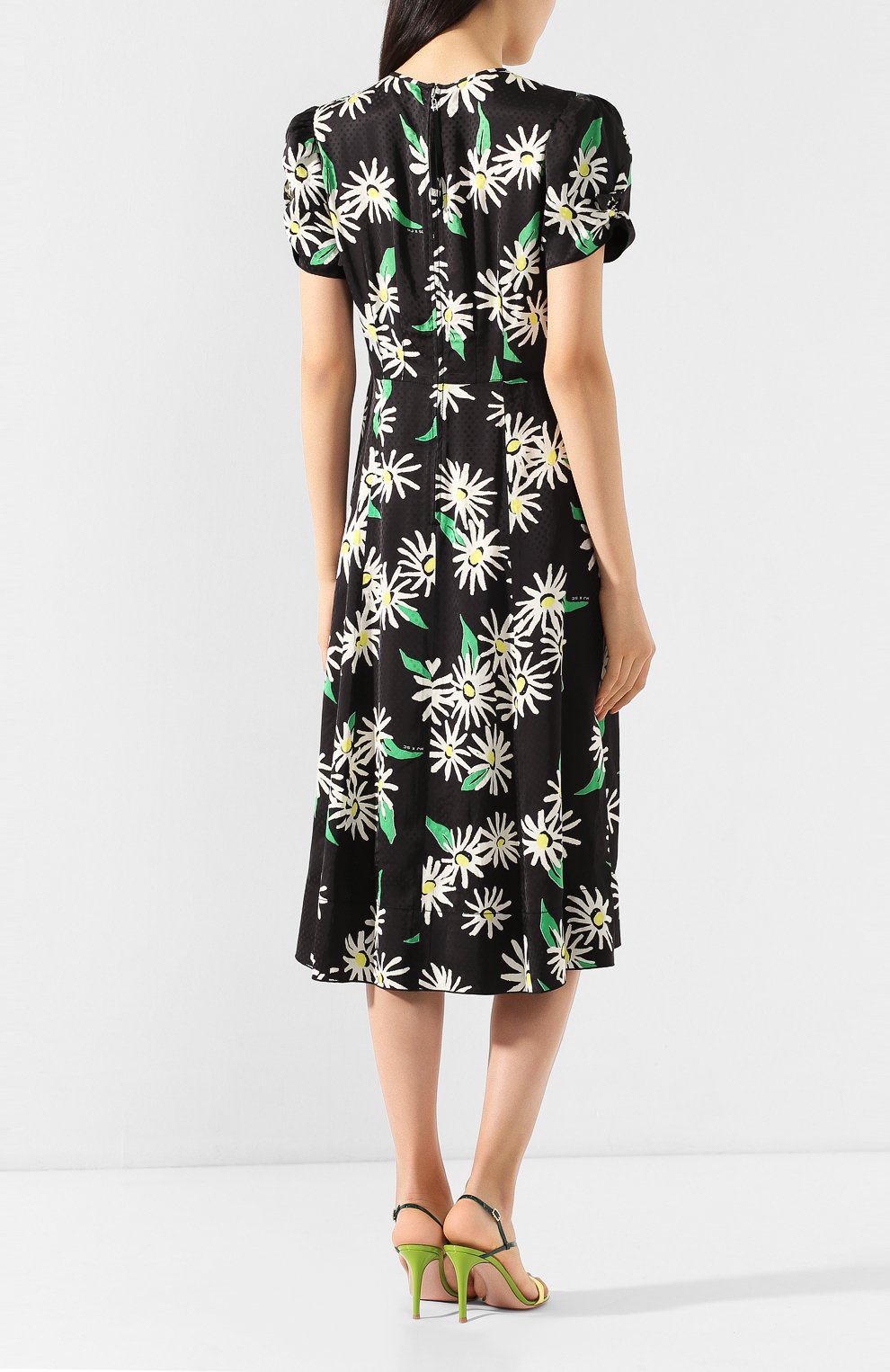 Платье из вискозы MARC JACOBS (THE) черного цвета по цене 79250 руб., арт. V5000010, фото 4 Платье из вискозы MARC JACOBS (THE), арт. V5000010, фото 4