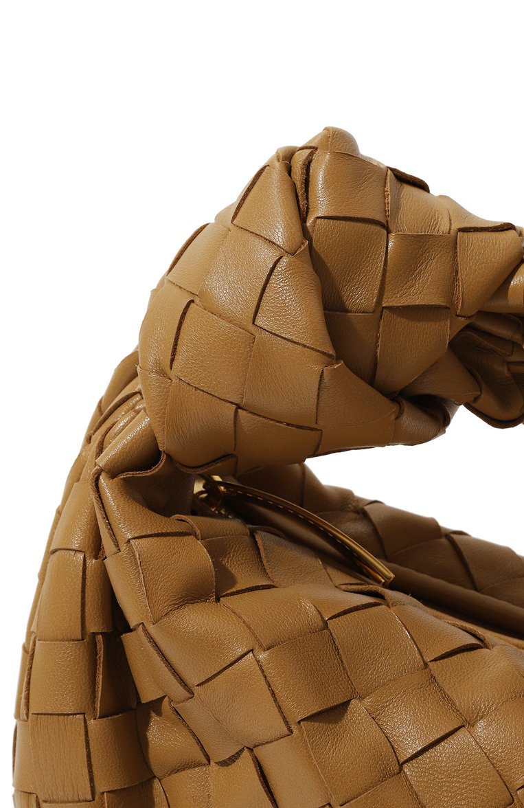 Женская сумка jodie mini BOTTEGA VENETA светло-коричневого цвета, арт. 651876-VCPP5 | Фото 3 (Материал: Натуральная кожа; Размер: mini)