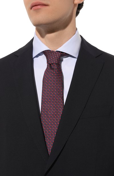 Шелковый галстук KITON красного цвета по цене 31900 руб., арт. UCRVKLC02I54, фото 2 Шелковый галстук KITON, арт. UCRVKLC02I54, фото 2