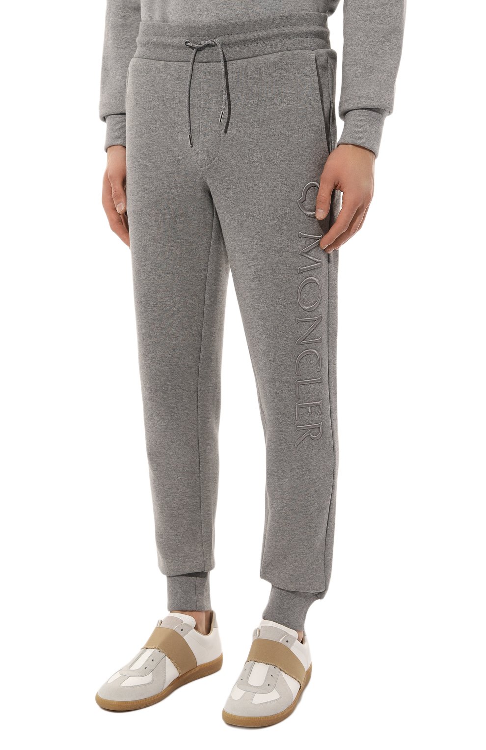 Хлопковые джоггеры MONCLER, арт. 8H000-19-809KR, фото 3