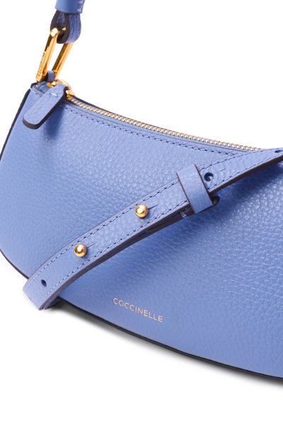 Сумка merveille COCCINELLE голубого цвета по цене 22600 руб., арт. E5MRF520101, фото 3 Сумка merveille COCCINELLE, арт. E5MRF520101, фото 3