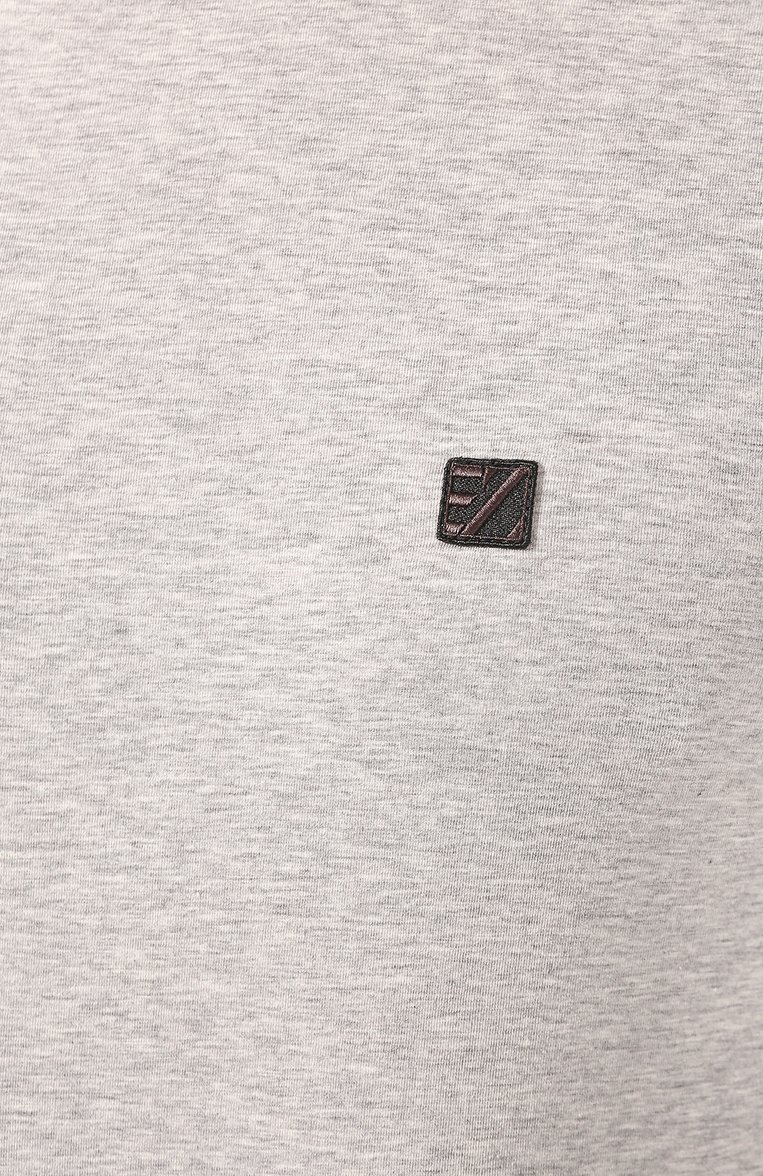 Мужская хлопковая футболка с круглым вырезом ZEGNA серого цвета, арт. N2M200010 | Фото 5 (Материал внешний: Хлопок; Статус проверки: Проверено, Проверена категория; Рукава: Короткие; Длина (для топов): Стандартные; Мужское Кросс-КТ: Футболка-белье; Кросс-КТ: домашняя одежда; Автоматизация состава: Проставлено; Автоматизация Diginetica: Проверено; Автоматизация ТО: Проставлено)
