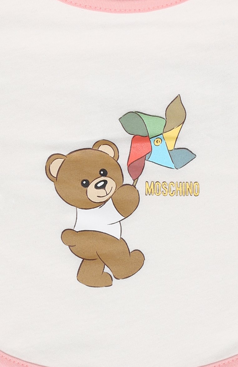 Детский комплект из шапки и нагрудника MOSCHINO светло-розового цвета, арт. MUY060/LAB92 | Фото 6 (Материал: Текстиль, Хлопок; Нос: Не проставлено; Случай: Повседневный)