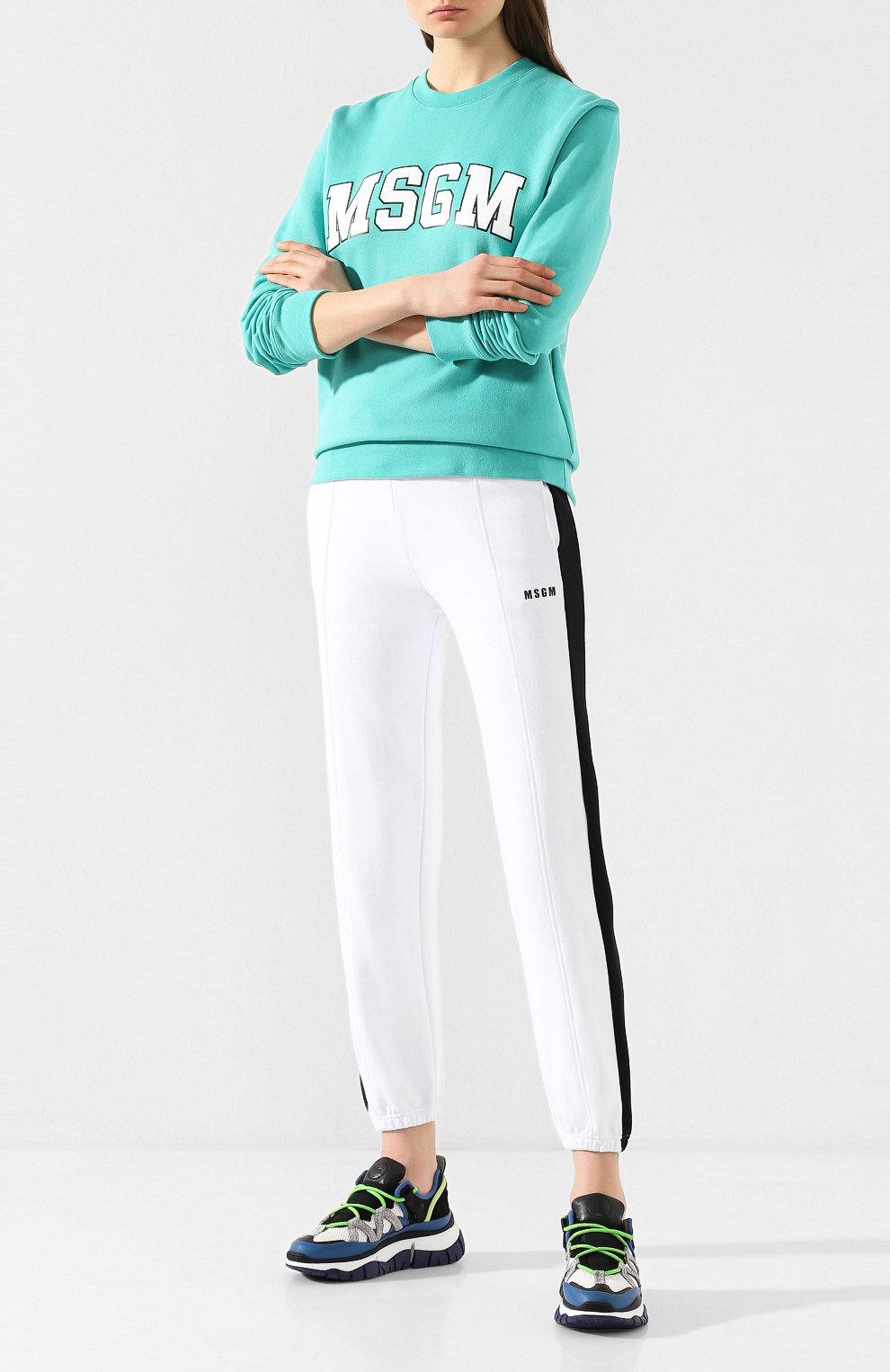 Джоггеры MSGM белого цвета по цене 17650 руб., арт. 2841MDP63 207299, фото 2 Джоггеры MSGM, арт. 2841MDP63 207299, фото 2