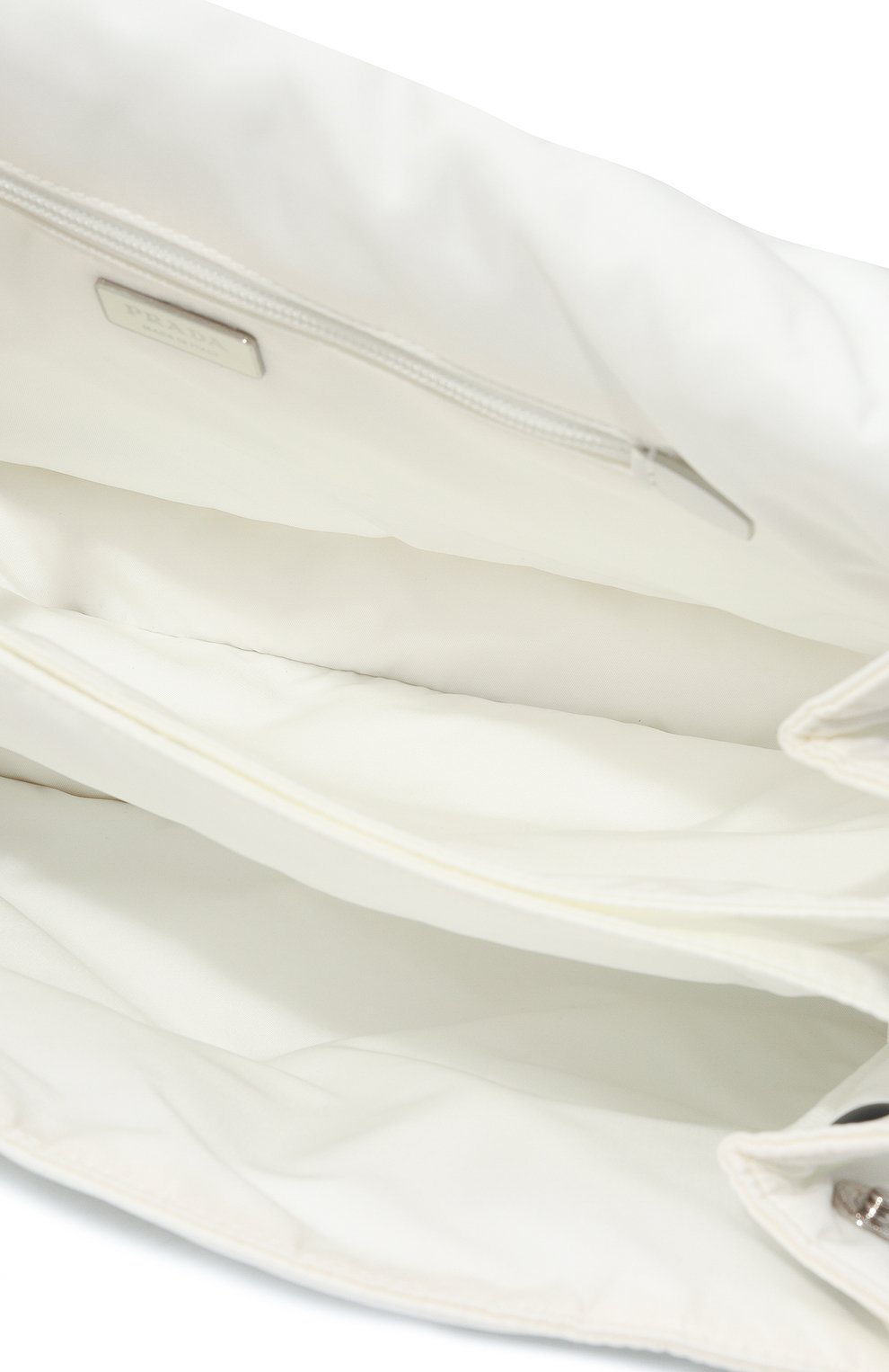 Сумка re-nylon PRADA черно-белого цвета по цене 250000 руб., арт. 1BD256-RDLN-F0964-OOB, фото 5 Сумка re-nylon PRADA, арт. 1BD256-RDLN-F0964-OOB, фото 5