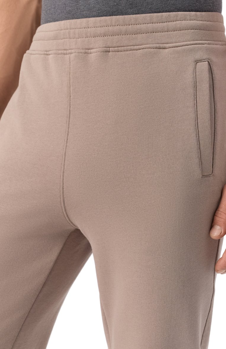Мужские хлопковые брюки CORNELIANI бежевого цвета, арт. 25G561-2525054 | Фото 5 (Длина (брюки, джинсы): Стандартные; Материал внешний: Хлопок, Синтетический материал; Стили: Кэжуэл; Случай: Повседневный)
