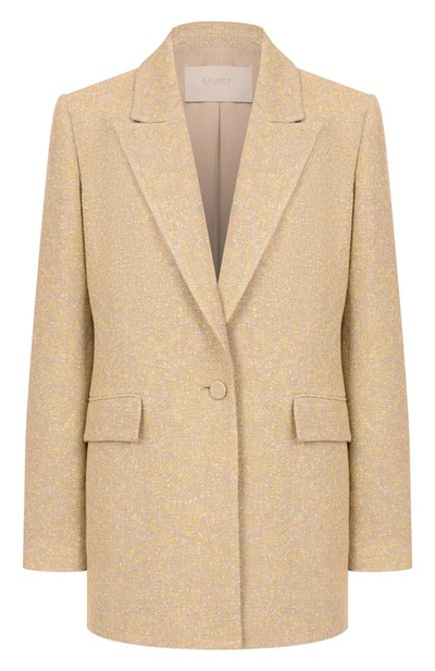 Жакет ы и костюмы