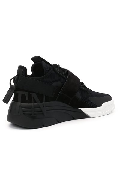 Комбинированные кроссовки VALENTINO черного цвета по цене 69950 руб., арт. VY2S0E28/CHU, фото 4 Комбинированные кроссовки VALENTINO, арт. VY2S0E28/CHU, фото 4