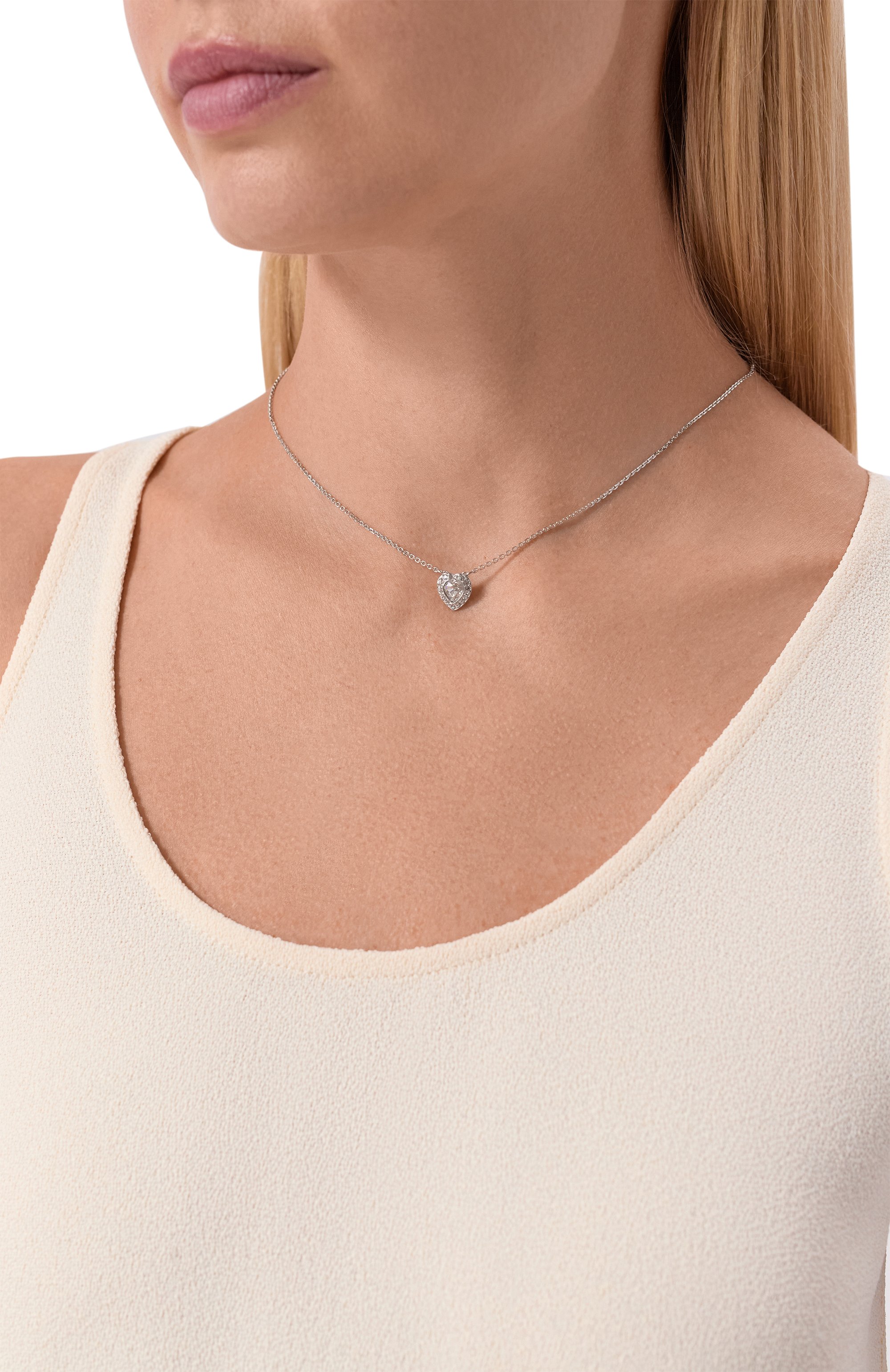 Подвеска ariana grande x swarovski SWAROVSKI серебряного цвета по цене 19850 руб., арт. 5720852, фото 2 Подвеска ariana grande x swarovski SWAROVSKI, арт. 5720852, фото 2