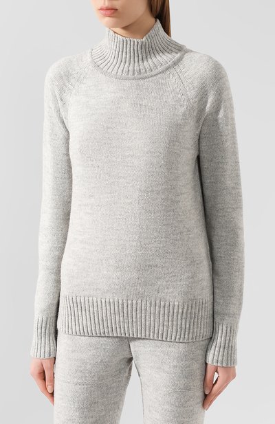 Костюм SEVEN LAB серого цвета по цене 24780 руб., арт. KN SS19-3 white grey, фото 2 Костюм SEVEN LAB, арт. KN SS19-3 white grey, фото 2