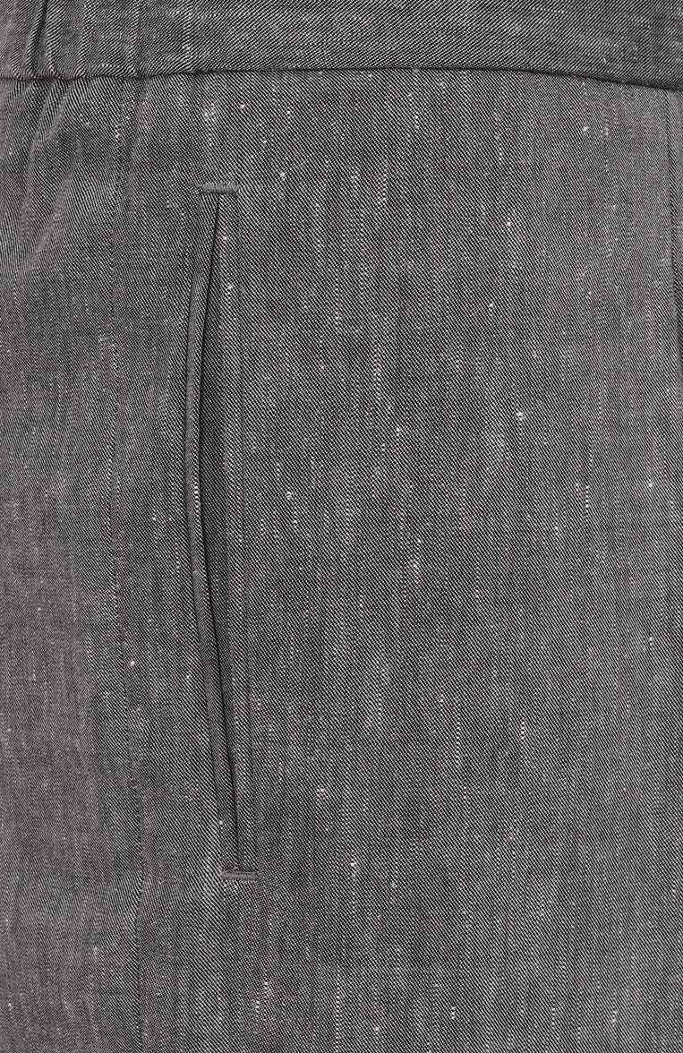 Мужские брюки изо льна и шерсти GIORGIO ARMANI серого цвета, арт. GM000576/TE14457 | Фото 6 (Материал внешний: Лен, Шерсть; Длина (брюки, джинсы): Стандартные; Силуэт М (брюки): Чиносы; Случай: Повседневный; Стили: Кэжуэл; Автоматизация ТО: Проставлено; Автоматизация состава: Проставлено)