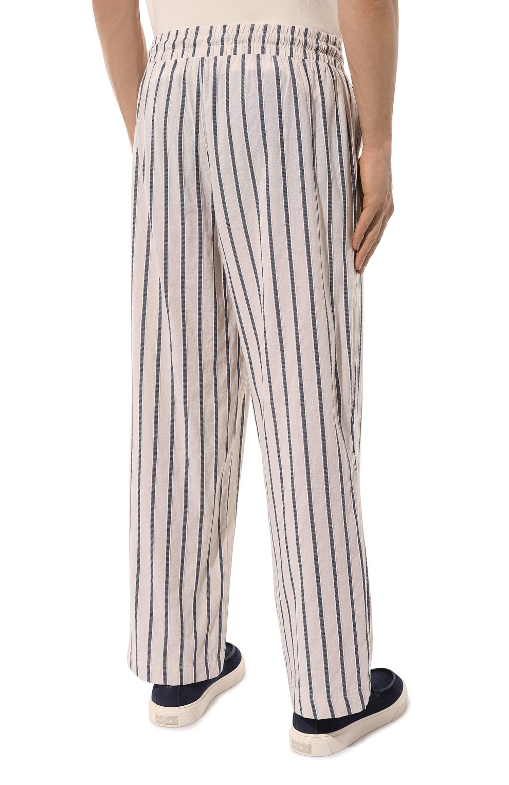 Брюки из хлопка и льна EMPORIO ARMANI бежевого цвета по цене 16000 руб., арт. 211879/4R465, фото 4 Брюки из хлопка и льна EMPORIO ARMANI, арт. 211879/4R465, фото 4