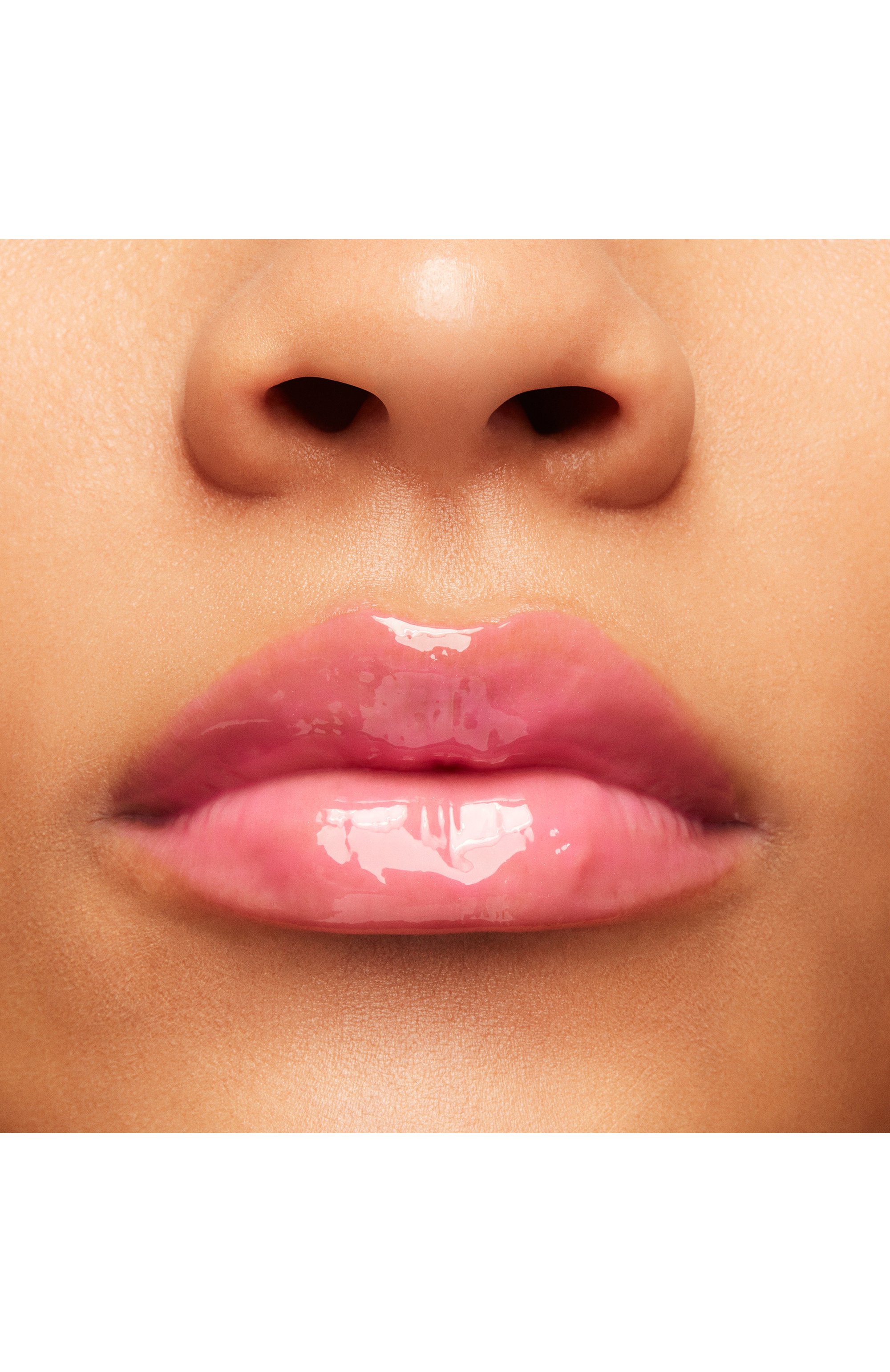 Бальзам для губ squirt plumping gloss stick, оттенок amped (2.3ml) MAC цвета по цене 2990 руб., арт. STRJ-05, фото 5 Бальзам для губ squirt plumping gloss stick, оттенок amped (2.3ml) MAC, арт. STRJ-05, фото 5