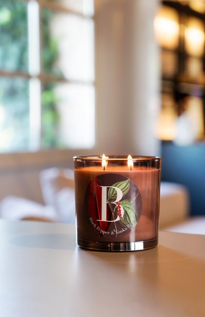 Свеча black pepper & tonka bean (350g) PERNICI, арт. 8001962089746, фото 2