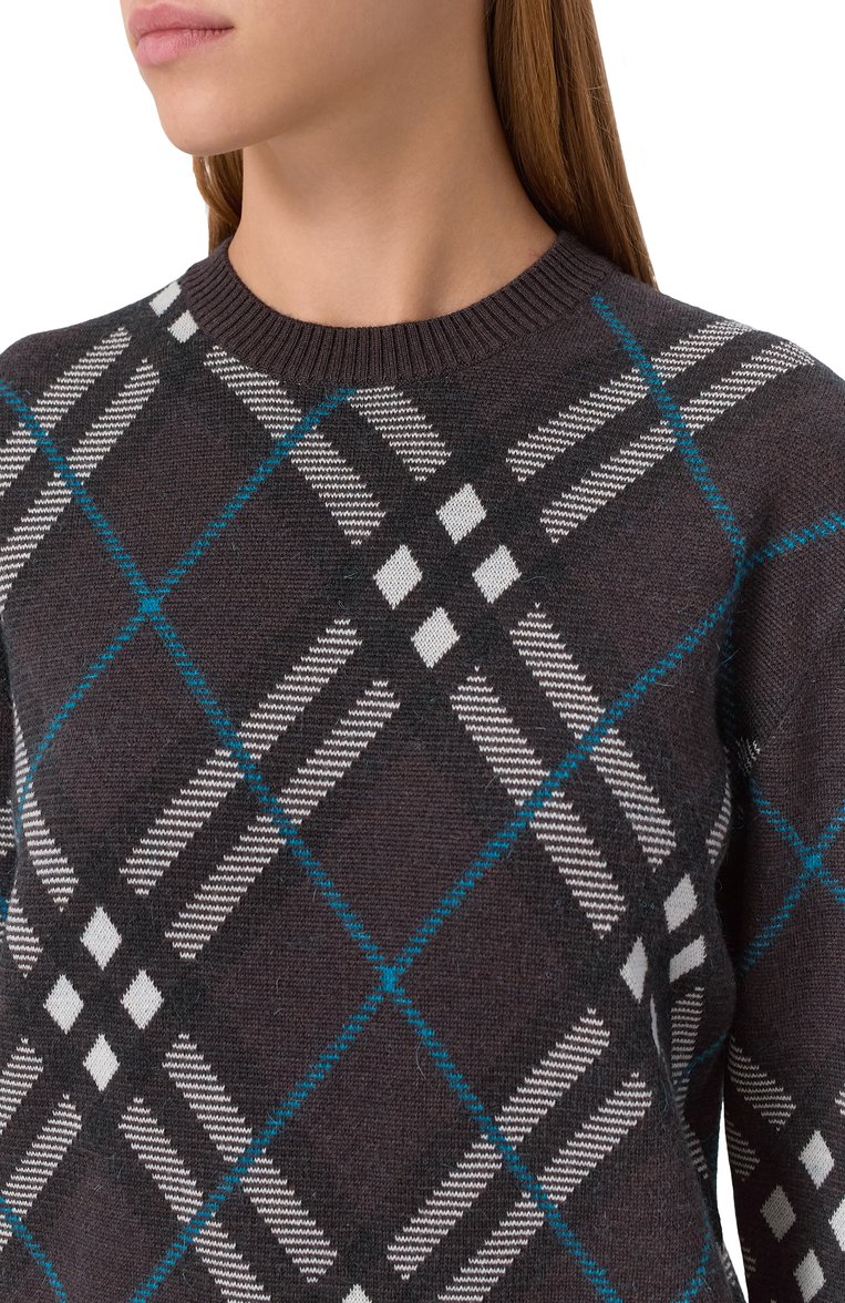 Женский шерстяной пуловер BURBERRY темно-серого цвета, арт. 8093488 | Фото 5 (Длина (для топов): Стандартные; Материал внешний: Шерсть; Рукава: Длинные; Стили: Кэжуэл; Женское Кросс-КТ: Пуловер-одежда)