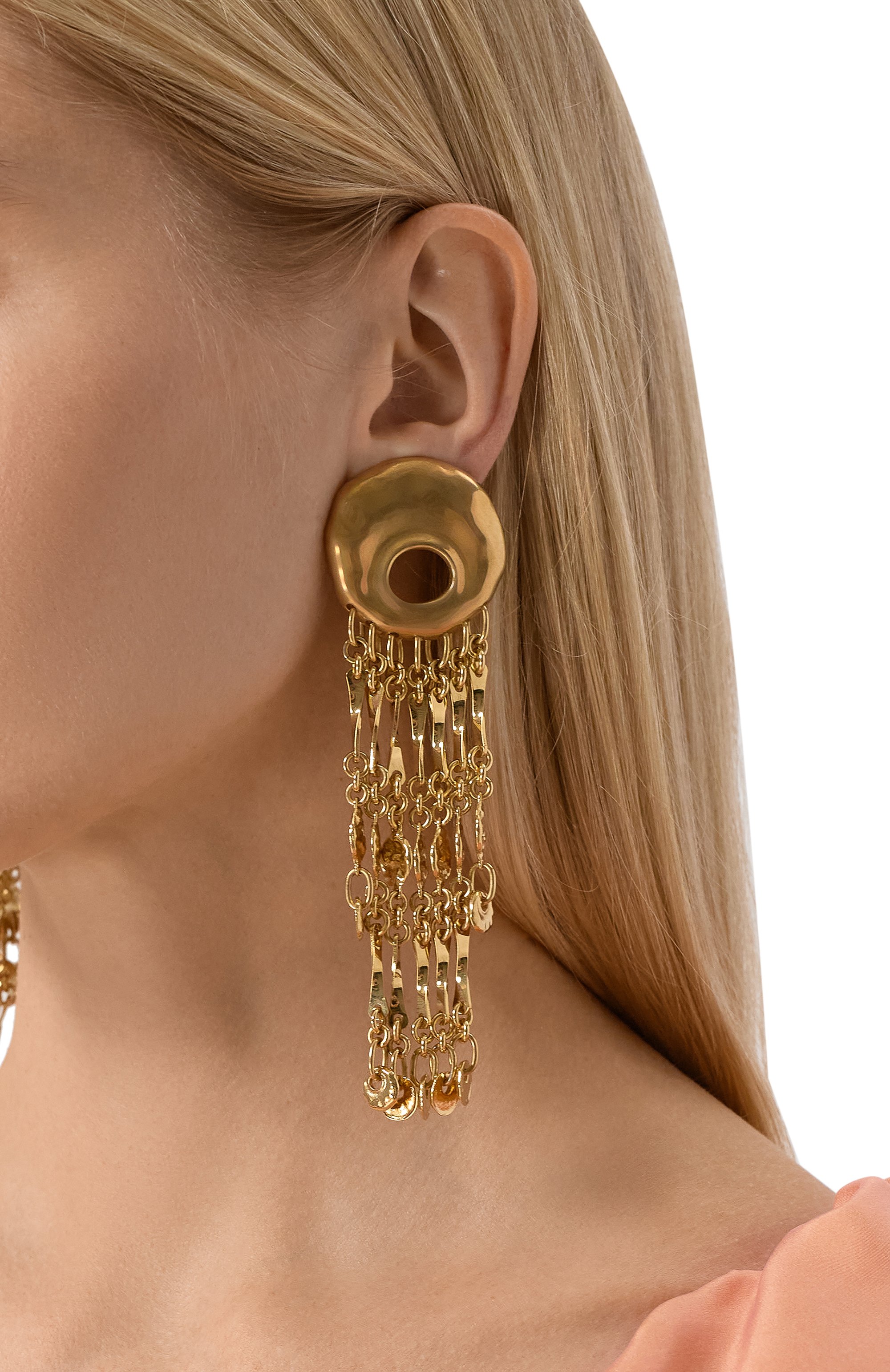 Серьги CHLOÉ золотого цвета по цене 116500 руб., арт. CHC25SFE12CB79DCTU, фото 2 Серьги CHLOÉ, арт. CHC25SFE12CB79DCTU, фото 2