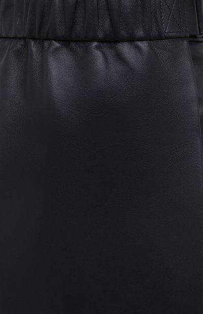 Кожаная юбка ACNE STUDIOS темно-синего цвета по цене 128500 руб., арт. AF0141, фото 5 Кожаная юбка ACNE STUDIOS, арт. AF0141, фото 5