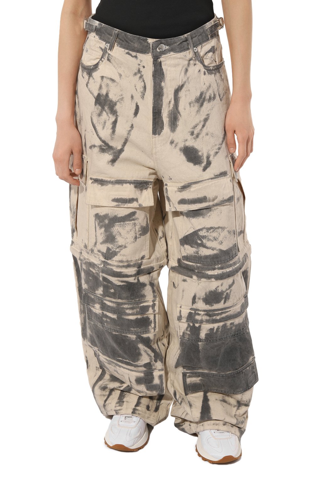 Хлопковые брюки-карго MAINLESS кремового цвета по цене 49500 руб., арт. PT23-02-09-DT, фото 3 Хлопковые брюки-карго MAINLESS, арт. PT23-02-09-DT, фото 3