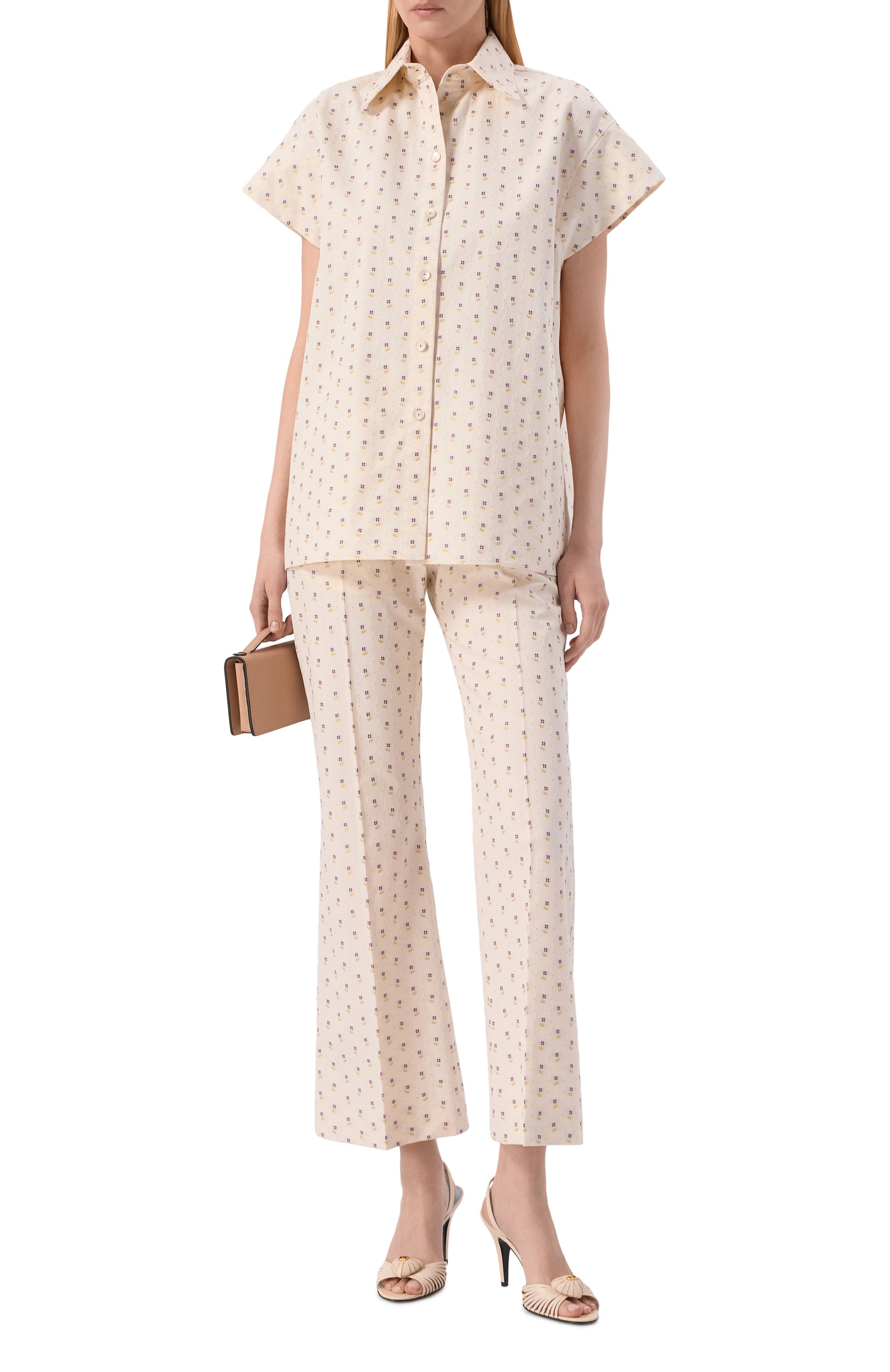 Рубашка из хлопка и вискозы VALENTINO кремового цвета по цене 271500 руб., арт. 8B3AA0F0/A4K, фото 2 Рубашка из хлопка и вискозы VALENTINO, арт. 8B3AA0F0/A4K, фото 2