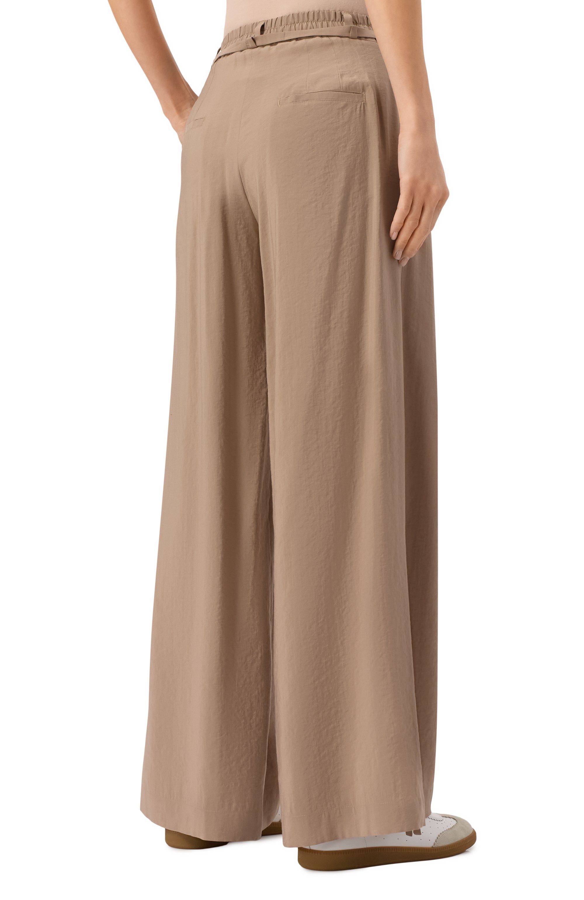 Брюки ISABEL BENENATO бежевого цвета по цене 87550 руб., арт. DW82S25, фото 4 Брюки ISABEL BENENATO, арт. DW82S25, фото 4