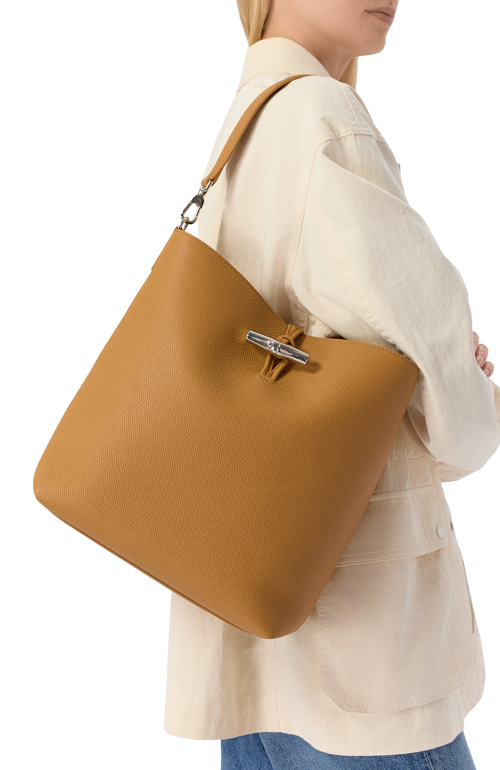 Сумка-тоут le roseau medium LONGCHAMP бежевого цвета по цене 89400 руб., арт. 10315HFP/HFP, фото 2 Сумка-тоут le roseau medium LONGCHAMP, арт. 10315HFP/HFP, фото 2