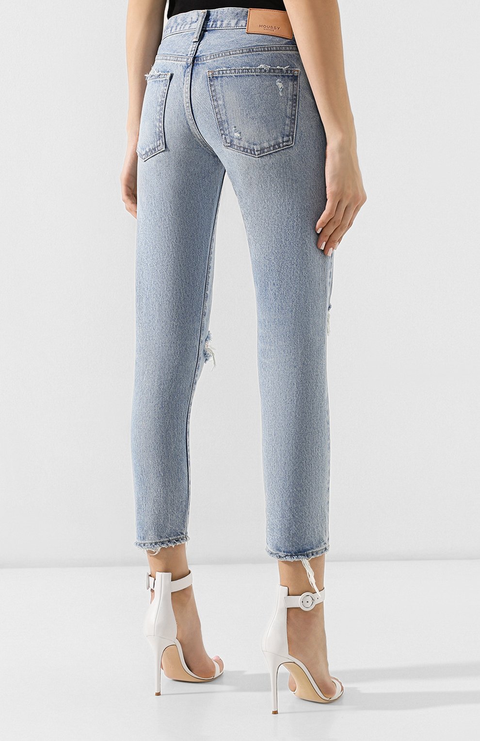 Джинсы с потертостями MOUSSY голубого цвета по цене 22250 руб., арт. 025CSC11-2140, фото 4 Джинсы с потертостями MOUSSY, арт. 025CSC11-2140, фото 4