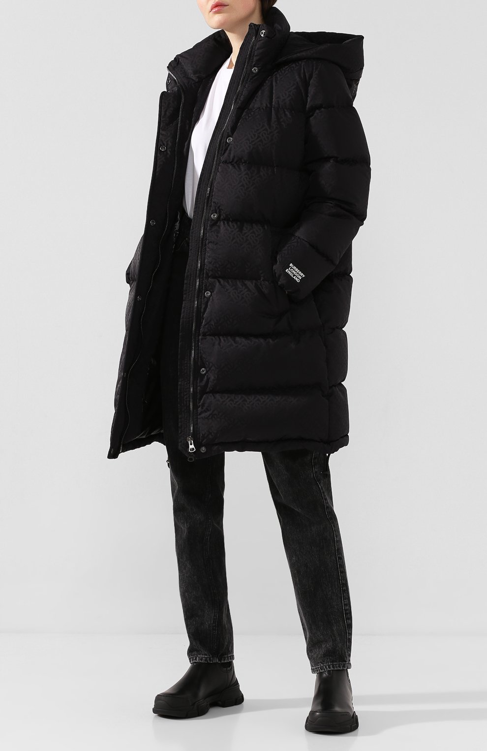 Пуховик sellindge BURBERRY черного цвета по цене 266000 руб., арт. 8019569, фото 2 Пуховик sellindge BURBERRY, арт. 8019569, фото 2
