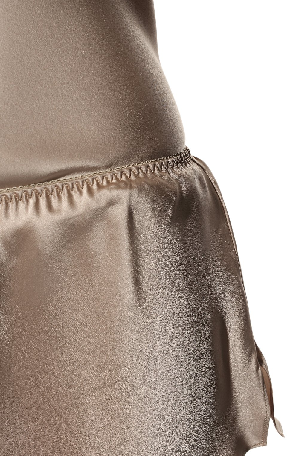 Шелковые шорты LUNA DI SETA кремового цвета по цене 14200 руб., арт. VLST08006, фото 5 Шелковые шорты LUNA DI SETA, арт. VLST08006, фото 5