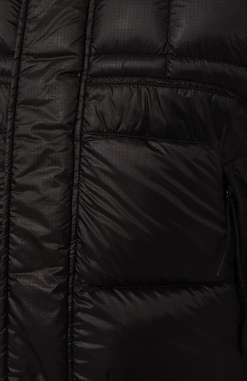 Пуховый жилет C.P. COMPANY темно-фиолетового цвета по цене 55100 руб., арт. 17CM0W207A006099A, фото 5 Пуховый жилет C.P. COMPANY, арт. 17CM0W207A006099A, фото 5