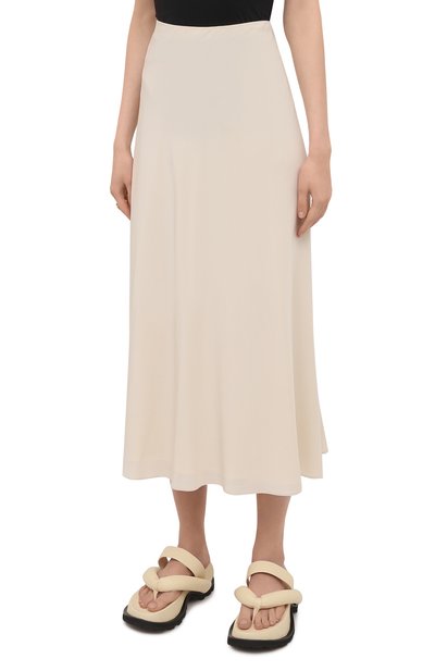 Шелковая юбка THE ROW кремового цвета по цене 159500 руб., арт. 5658W1099, фото 3 Шелковая юбка THE ROW, арт. 5658W1099, фото 3