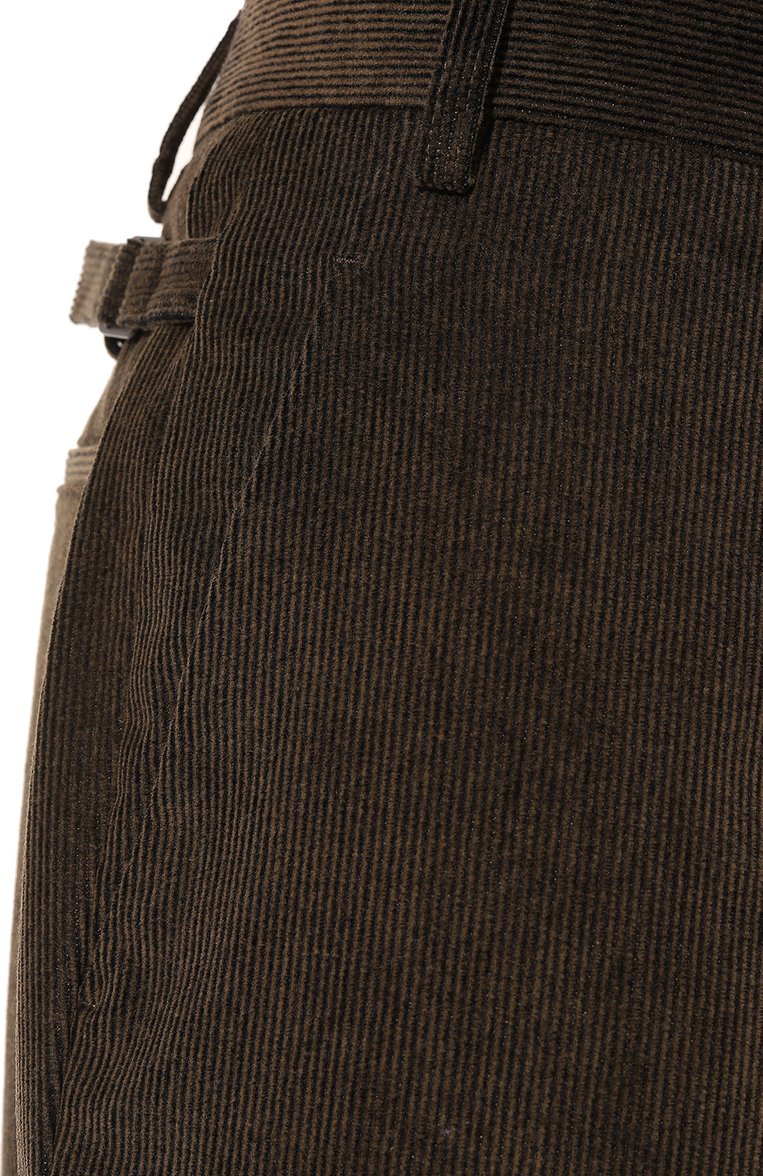 Мужские хлопковые брюки MUST темно-коричневого цвета, арт. 3CRM/7820 | Фото 5 (Силуэт М (брюки): Чиносы; Длина (брюки, джинсы): Стандартные; Случай: Повседневный; Материал сплава: Проставлено; Материал внешний: Хлопок; Драгоценные камни: Проставлено; Стили: Кэжуэл)