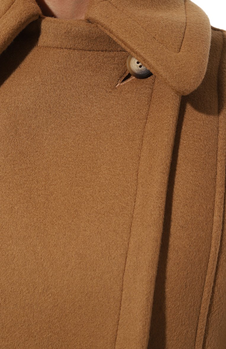 Женское шерстяное пальто LUDA NIKISHINA коричневого цвета, арт. CT/KATE/mustard | Фото 5 (Материал внешний: Шерсть; Рукава: Длинные; Материал сплава: Проставлено; Драгоценные камни: Проставлено; Длина (верхняя одежда): Короткие; Материал подклада: Вискоза; 1-2-бортные: Двубортные; Стили: Кэжуэл)