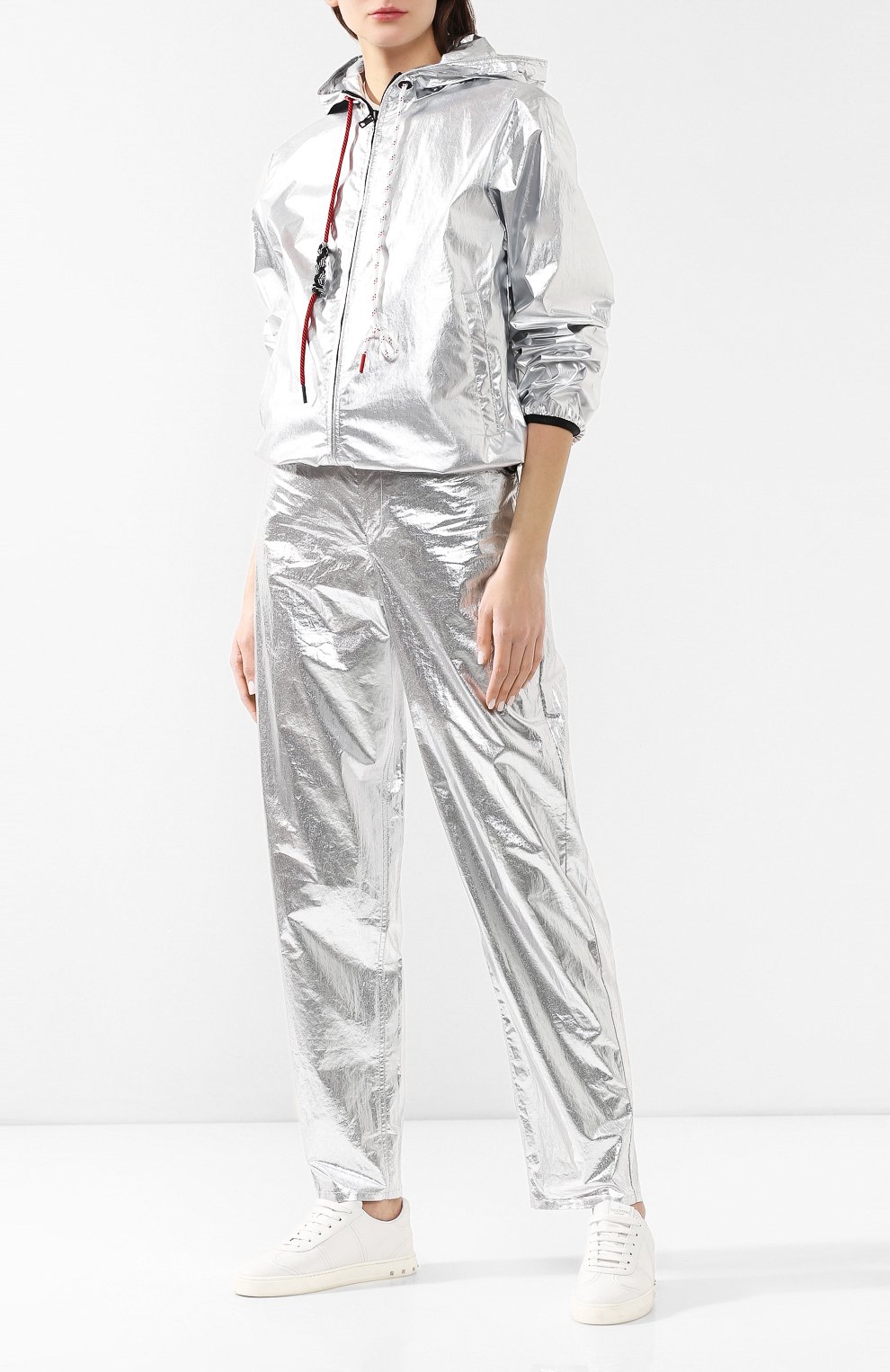 Куртка moncler mikael MONCLER серебряного цвета по цене 69950 руб., арт. E1-093-46037-05-54A2Q, фото 2 Куртка moncler mikael MONCLER, арт. E1-093-46037-05-54A2Q, фото 2