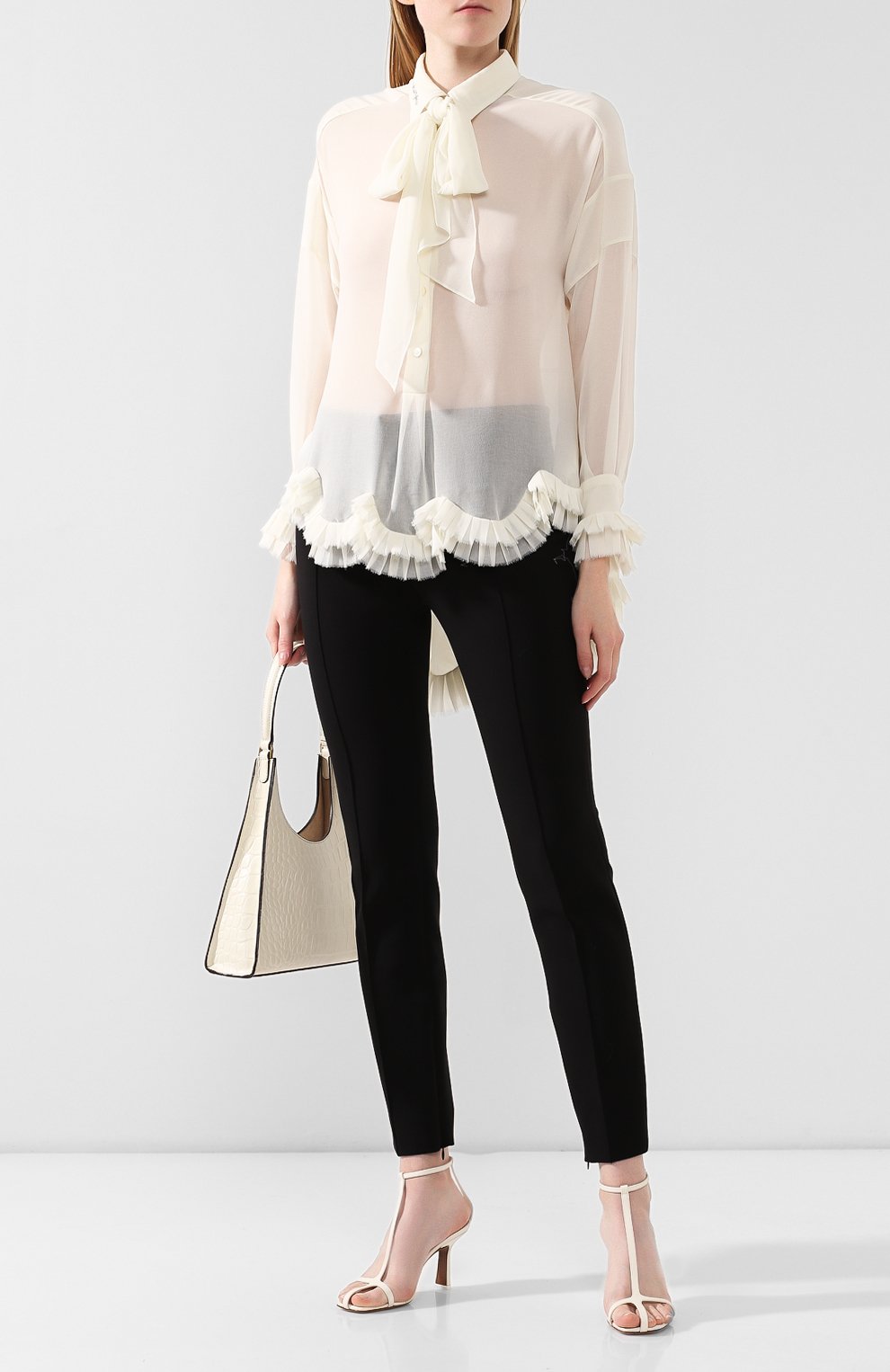 Блузка с оборкой PHILOSOPHY DI LORENZO SERAFINI белого цвета по цене 71650 руб., арт. A0208/5717, фото 2 Блузка с оборкой PHILOSOPHY DI LORENZO SERAFINI, арт. A0208/5717, фото 2