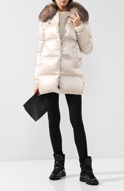 Пуховик с меховым воротником MONCLER, арт. D2-093-46903-20-57869, фото 2