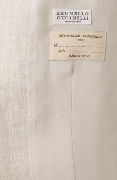 Женский льняной жакет BRUNELLO CUCINELLI светло-бежевого цвета, арт. MH5477221 | Фото 7 (Материал сплава: Проставлено; Материал внешний: Лен; Рукава: Длинные; Драгоценные камни: Проставлено; Длина (для топов): Удлиненные; Кросс-КТ: костюм; Женское Кросс-КТ: Жакет-одежда; Стили: Кэжуэл; 1-2-бортные: Однобортные)
