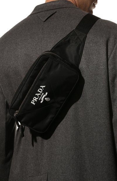 Текстильная поясная сумка PRADA черного цвета по цене 120000 руб., арт. 2VL977-2D0P-F0002-WTO, фото 2 Текстильная поясная сумка PRADA, арт. 2VL977-2D0P-F0002-WTO, фото 2