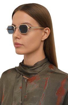 Женские солнцезащитные очки SATO EYEWEAR синего цвета, арт. HADAR-T/RG/P-1 | Фото 2 (Региональные ограничения белый список (Axapta Mercury): Не проставлено; Нос: Не проставлено; Материал: Металл, Пластик; Кросс-КТ: С/з-унисекс; Тип очков: С/з; Очки форма: Квадратные; Оптика Гендер: оптика-унисекс)