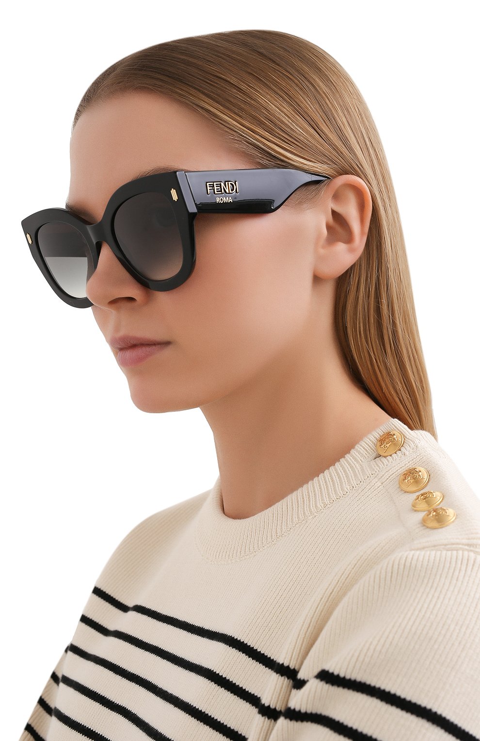 Солнцезащитные очки FENDI черного цвета по цене 23950 руб., арт. 0435 807, фото 2 Солнцезащитные очки FENDI, арт. 0435 807, фото 2