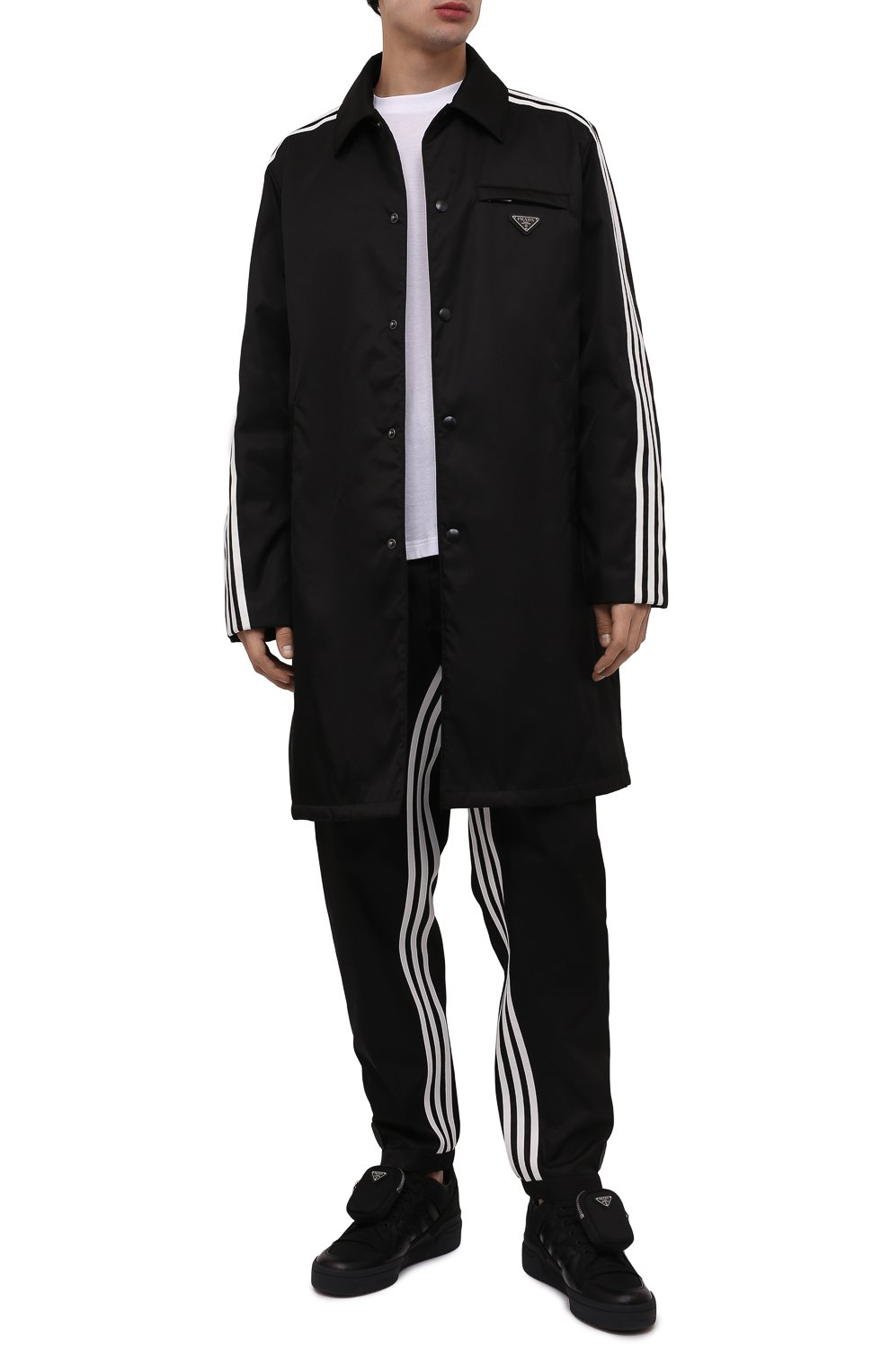Плащ adidas for Prada Re-Nylon унисекс PRADA черного цвета