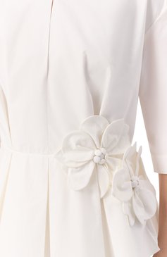 Женский хлопковый топ ELIE SAAB белого цвета, арт. T0131 | Фото 5 (Материал внешний: Хлопок; Длина (для топов): Стандартные; Рукава: 3/4; Кросс-КТ: костюм; Стили: Кэжуэл)