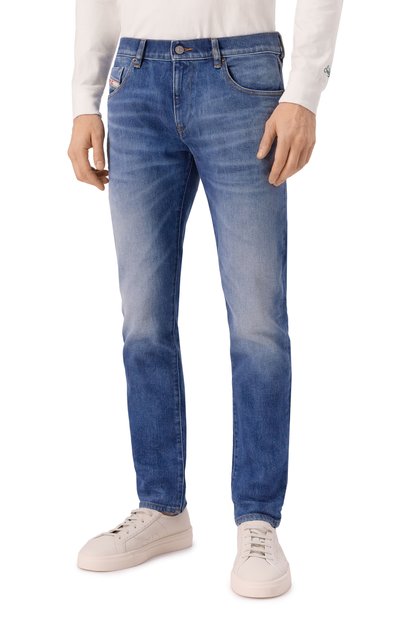 Джинсы 2019 d-strukt DIESEL синего цвета по цене 21150 руб., арт. A03558/09L19, фото 3 Джинсы 2019 d-strukt DIESEL, арт. A03558/09L19, фото 3