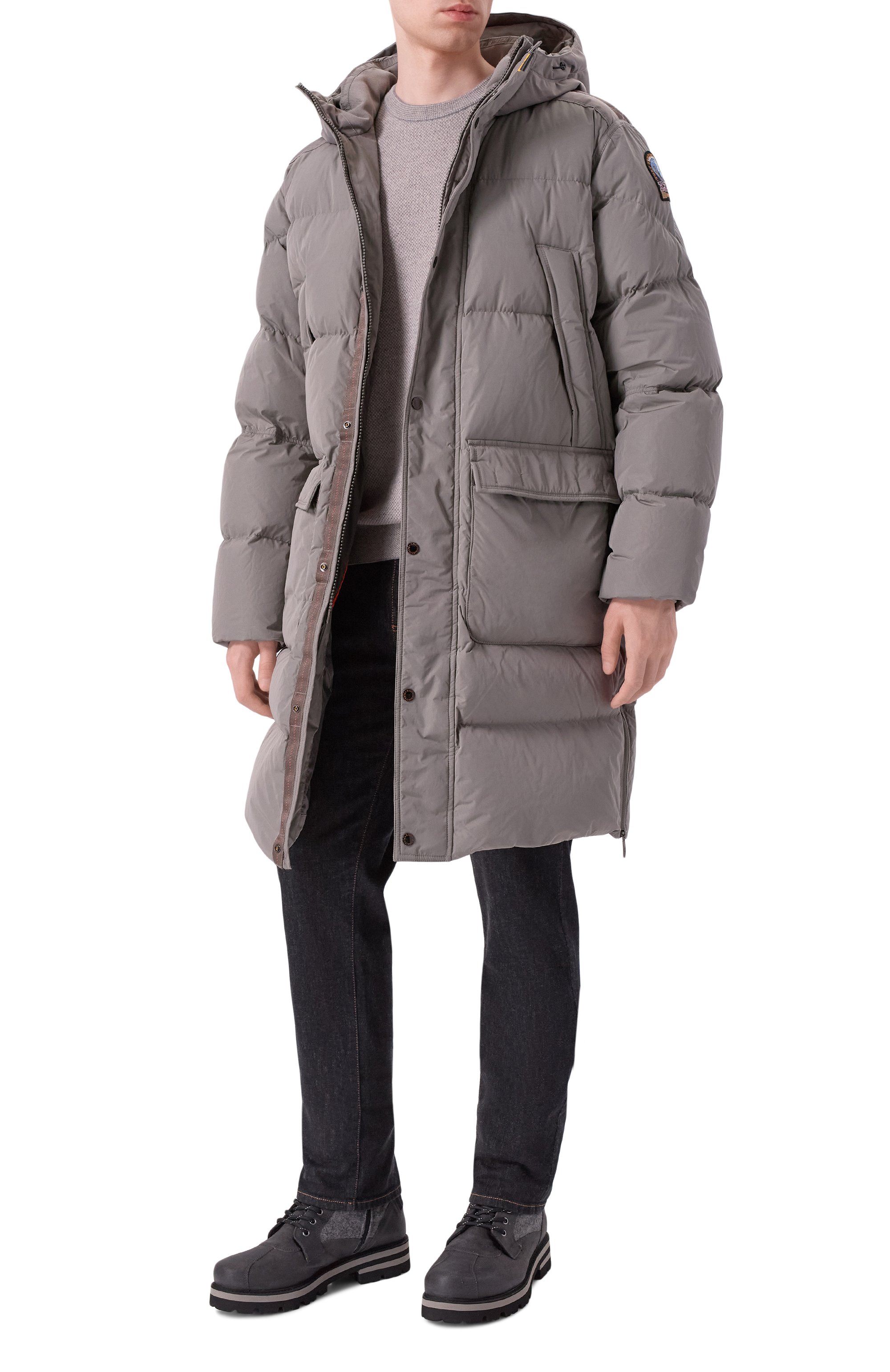 Пуховик PARAJUMPERS светло-серого цвета по цене 133000 руб., арт. 25WMPMPUHF04, фото 2 Пуховик PARAJUMPERS, арт. 25WMPMPUHF04, фото 2