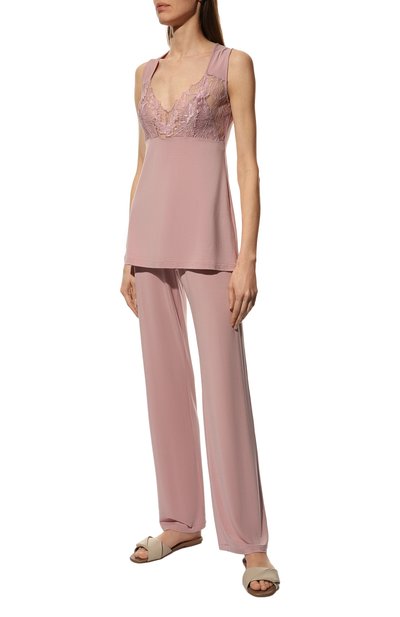 Туфли домашние cetra FRETTE кремового цвета по цене 32750 руб., арт. 522199124 00F 90340, фото 2 Туфли домашние cetra FRETTE, арт. 522199124 00F 90340, фото 2