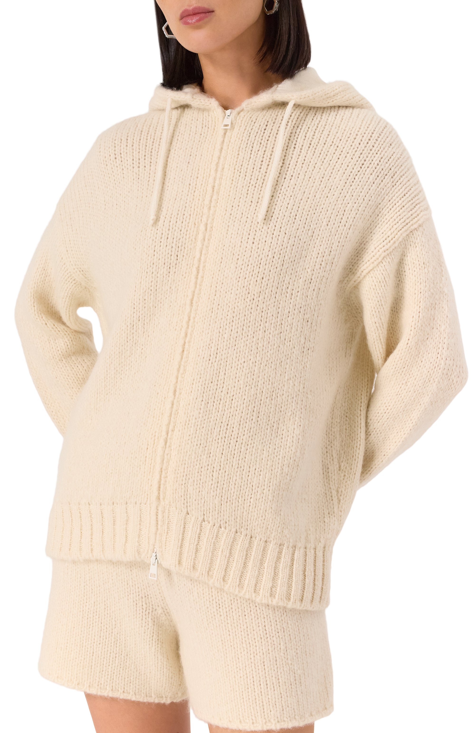 Кашемировый кардиган MVST кремового цвета по цене 259000 руб., арт. MUW84, фото 3 Кашемировый кардиган MVST, арт. MUW84, фото 3