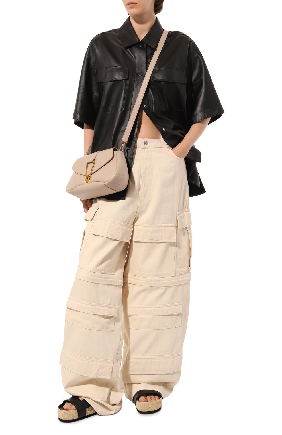 Сумка himma COCCINELLE светло-розового цвета по цене 38000 руб., арт. E1 PDA 18 01 01, фото 7 Сумка himma COCCINELLE, арт. E1 PDA 18 01 01, фото 7