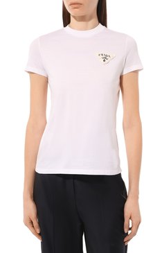 Женская хлопковая футболка PRADA белого цвета, арт. 3555AR-1YSH-F0N40-211 | Фото 3 (Материал внешний: Хлопок; Длина (для топов): Стандартные; Рукава: Короткие; Принт: Без принта; Стили: Кэжуэл; Материал сплава: Проставлено; Региональные ограничения белый список (Axapta Mercury): Не проставлено; Драгоценные камни: Проставлено)