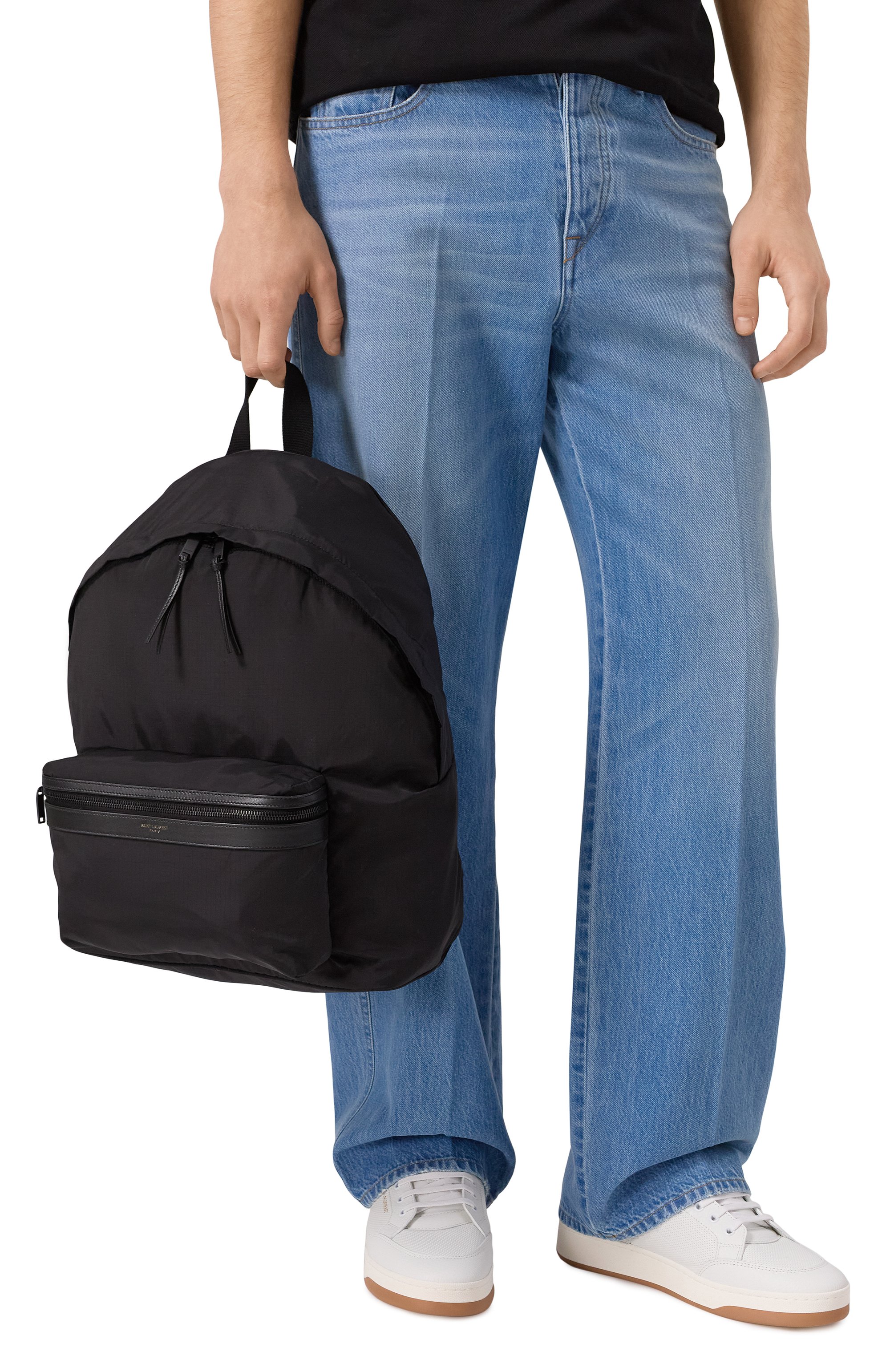 Рюкзак city SAINT LAURENT черного цвета по цене 185000 руб., арт. 534967/FAEB9, фото 2 Рюкзак city SAINT LAURENT, арт. 534967/FAEB9, фото 2